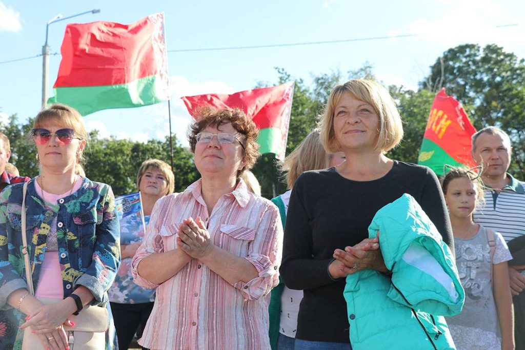 img_1708-1024x683 ТЫСЯЧА ЧЕЛОВЕК НА КРАСНОЙ ПЛОЩАДИ. В Ветке прошёл концерт в рамках акции «Мы — вместе за Беларусь!»