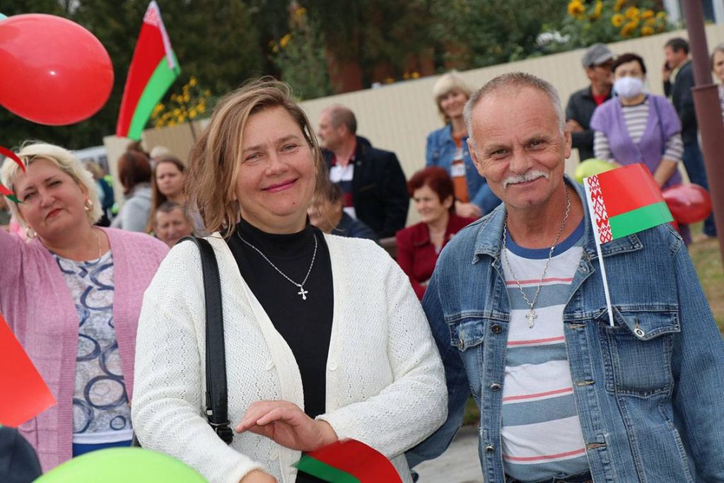 img_2869-1024x683 В Ветке прошёл митинг в поддержку мира, безопасности и спокойствия в Беларуси