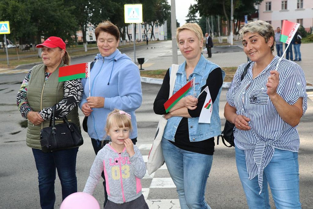 img_2931-1024x683 В Ветке прошёл митинг в поддержку мира, безопасности и спокойствия в Беларуси