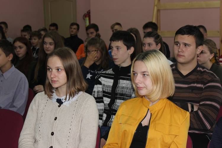 img_7811 О престиже военной профессии ветковским учащимся рассказал заместитель командира воинской части