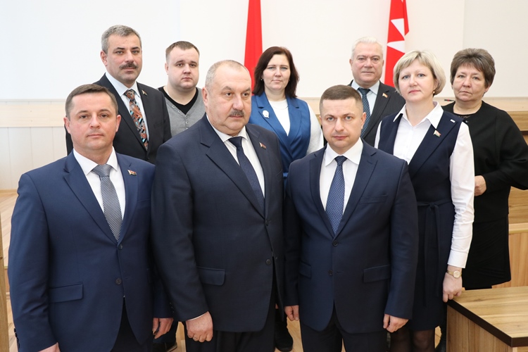 vetkovski_raion_sobranie_1_30_12-2 Сегодня депутаты районного Совета избрали участников шестого Всебелорусского народного собрания