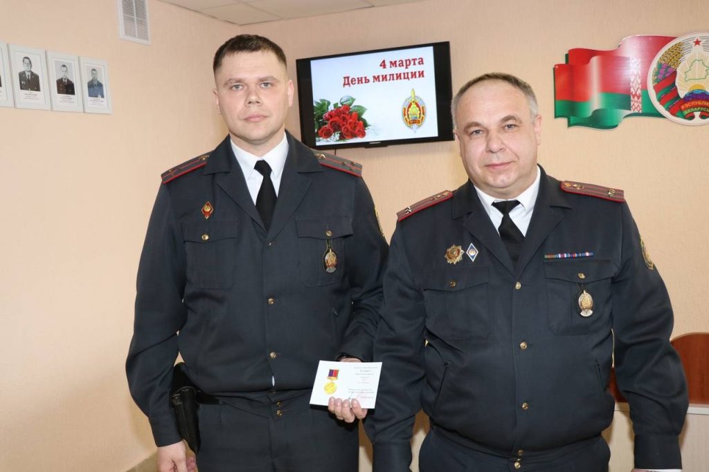 vetkovski_raion_rovd_04_03-3-1024x683 В Ветке поздравили милиционеров с профессиональным праздником