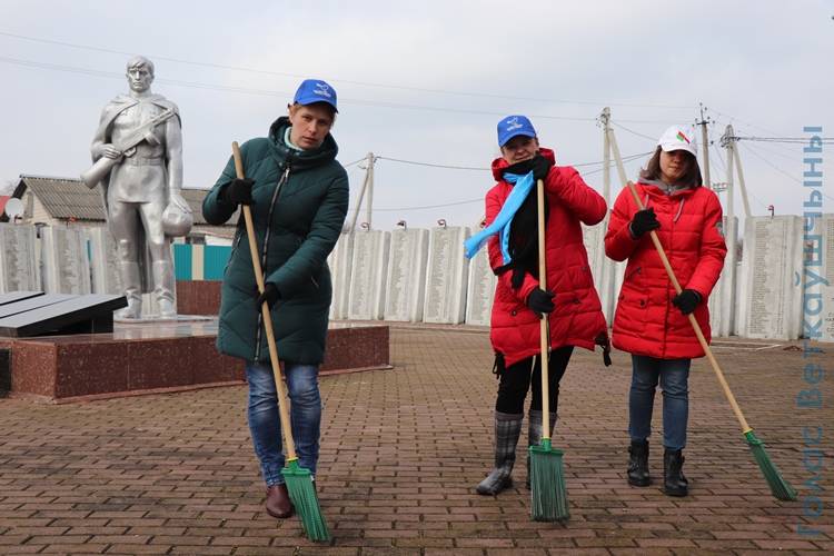 vetkovski_raion_subbotnik_13_03-6 Ветковчане навели порядок на братской могиле в Ветке
