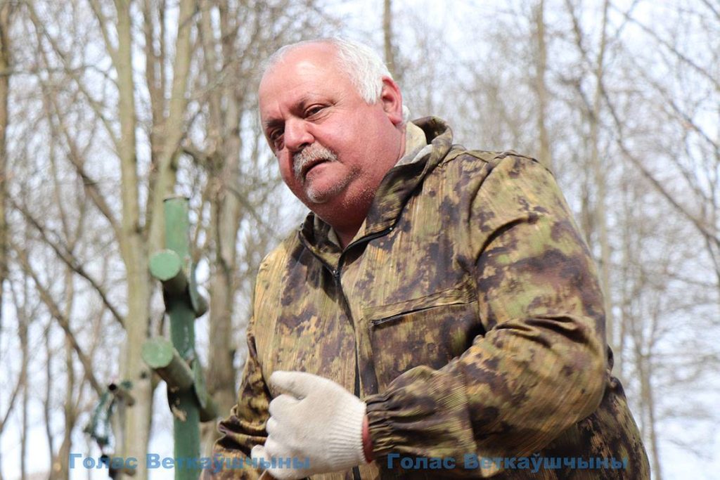 img_8117a-1024x683 Трудовые коллективы районного центра работали на гражданских кладбищах города Ветки
