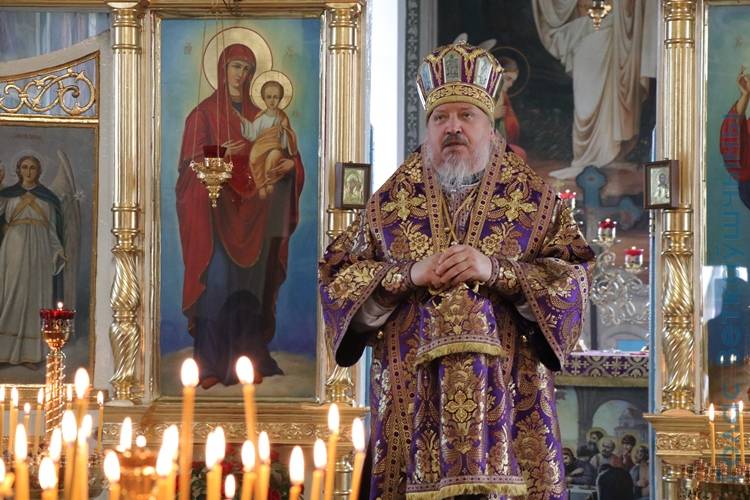 vetkovski_raion_borisionok_14_04-3 Сегодня архиепископ Гомельский и Жлобинский Стефан, в приходе храма Преображения Господня в г. Ветка совершил Божественную литургию