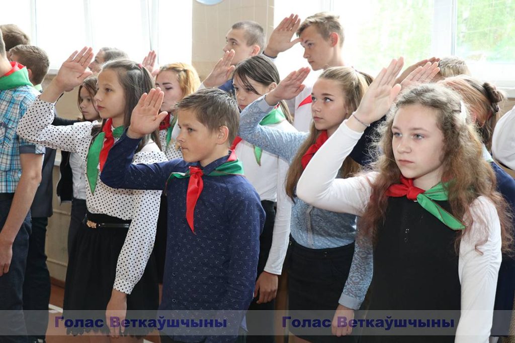 img_2255-1024x683 В Великонемковской школе прозвучал последний звонок