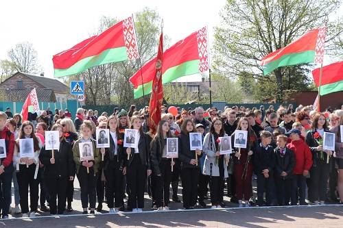 vetkovski_raion_miting_9_maia-4 Сегодня в Ветке состоялся торжественный митинг, посвященный 76-й годовщине Великой Победы​