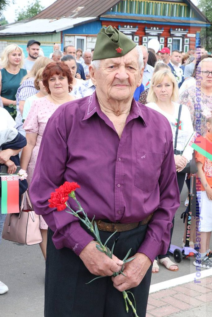 img_4458-683x1024 Ветковчане отдали дань уважения ветеранам и почтили память погибших воинов-освободителей