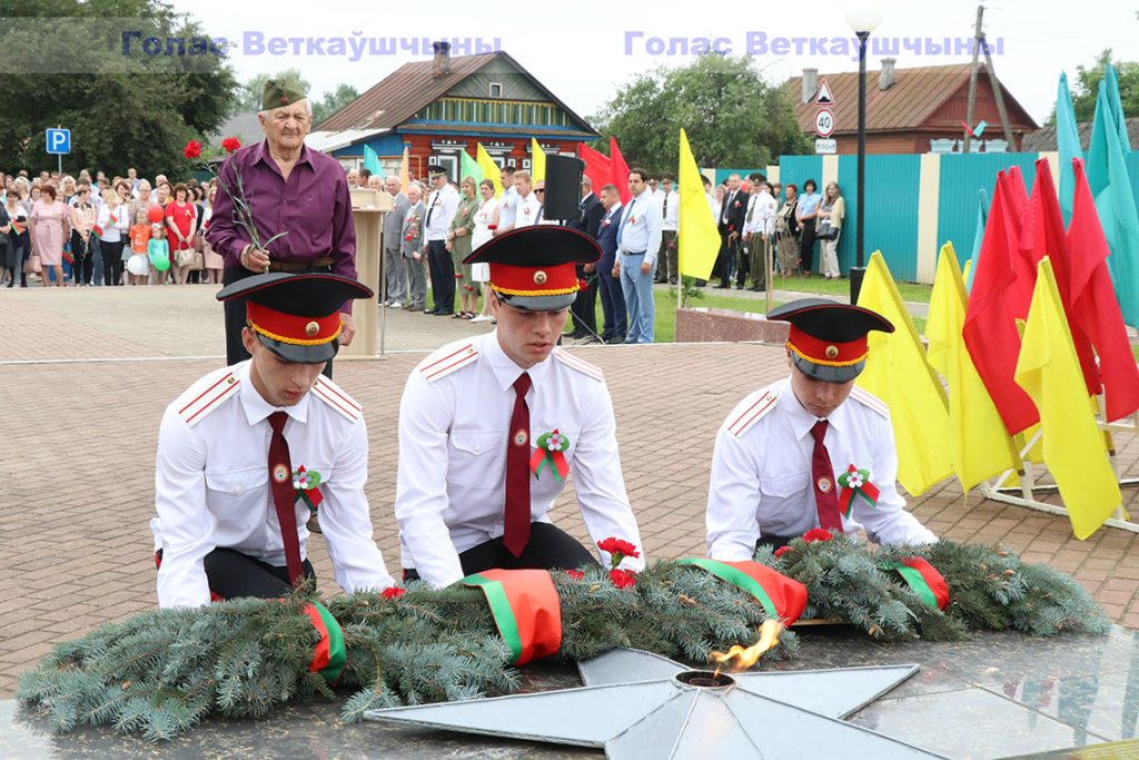 img_4502-1024x683 Ветковчане отдали дань уважения ветеранам и почтили память погибших воинов-освободителей