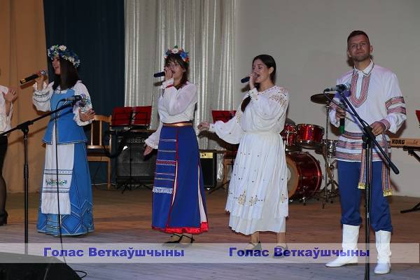 img_6376a В Ветке прошёл торжественный концерт по случаю празднования Дня народного единства