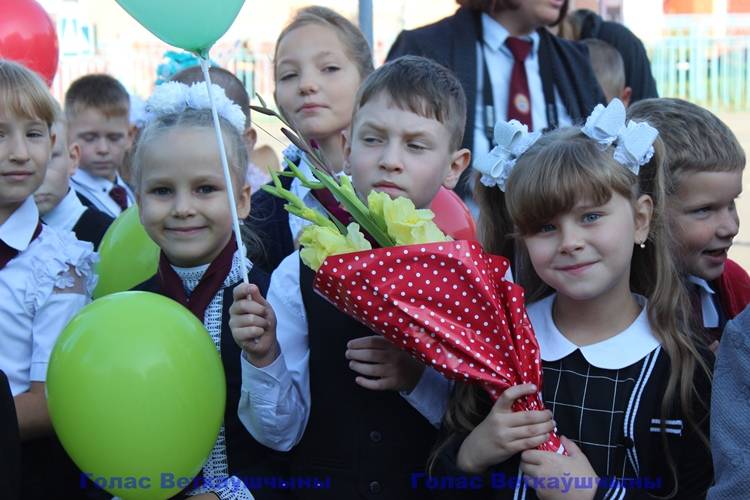 vetkovski_raion_den_znanii_03_09-7 Году народного единства посвятили в новом учебном году первый урок в школах Ветковского района