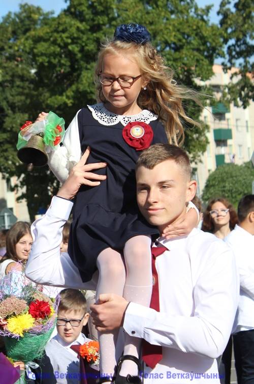 vetkovski_raion_den_znanii_03_09-9 Году народного единства посвятили в новом учебном году первый урок в школах Ветковского района