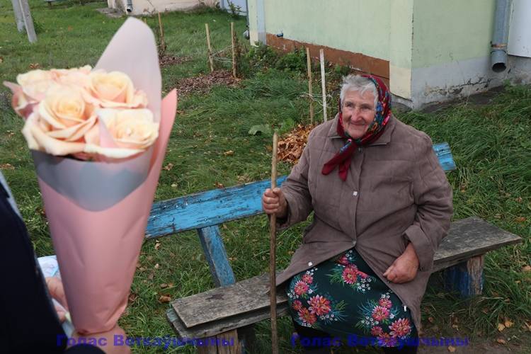 vetkovski_raion_agroservis_14_10-4 Женщин-ветеранов агросервиса поздравили с Днём матери профсоюз и администрация предприятия