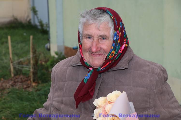vetkovski_raion_agroservis_14_10 Женщин-ветеранов агросервиса поздравили с Днём матери профсоюз и администрация предприятия