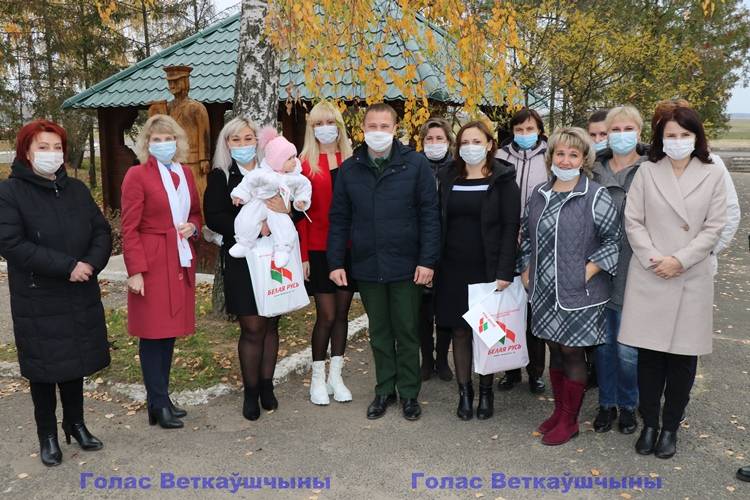 vetkovski_raion_den_matei_14_10-6 Ветковчанок с Днём матери поздравила «Белая Русь»