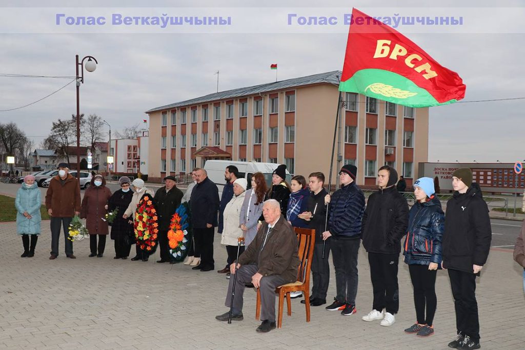 6-1024x683 На Красной площади в Ветке прошли торжества по случаю Дня Октябрьской революции