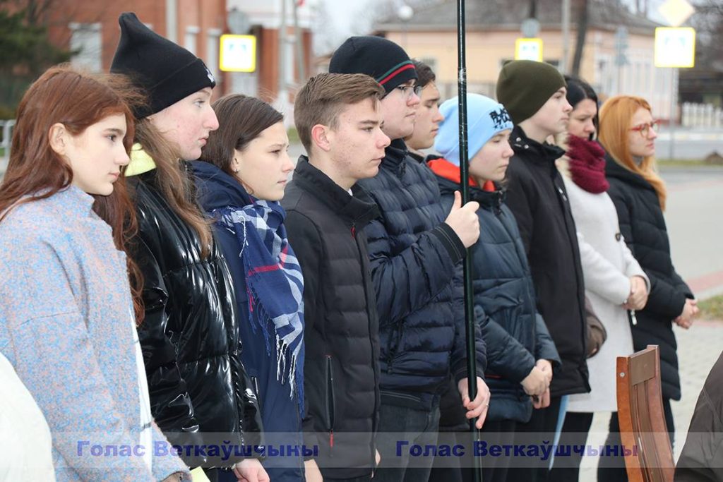 7-1024x683 На Красной площади в Ветке прошли торжества по случаю Дня Октябрьской революции
