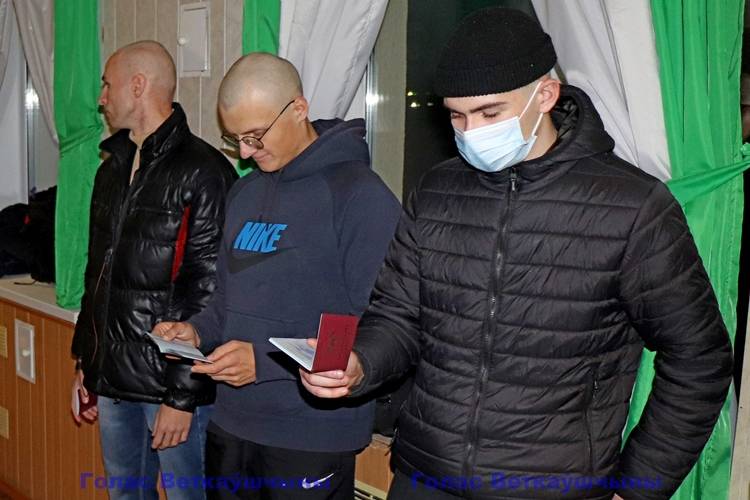 vetkovski_raion_armia_04_11-5 В Вооружённые Силы страны отправилась очередная группа ветковских парней