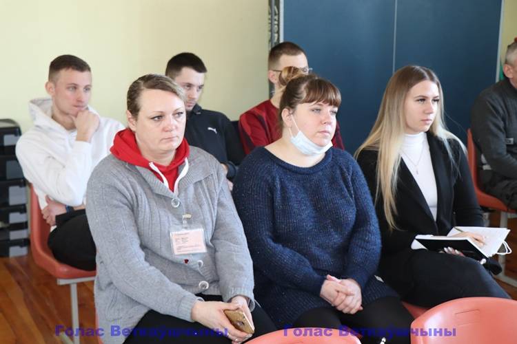 vetkovski_raion_diush_15_02-3 Глава района рассказал коллективу спортшколы о том, с какими достижениями Ветка и ветковчане подходят к референдуму 