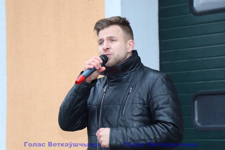vetkovski_raion_rochs_den_zashitnika_23_02-4 Концерт под открытым небом: сотрудников Ветковского РОЧС с Днём защитников Отечества поздравили работники культуры и Белорусский союз женщин