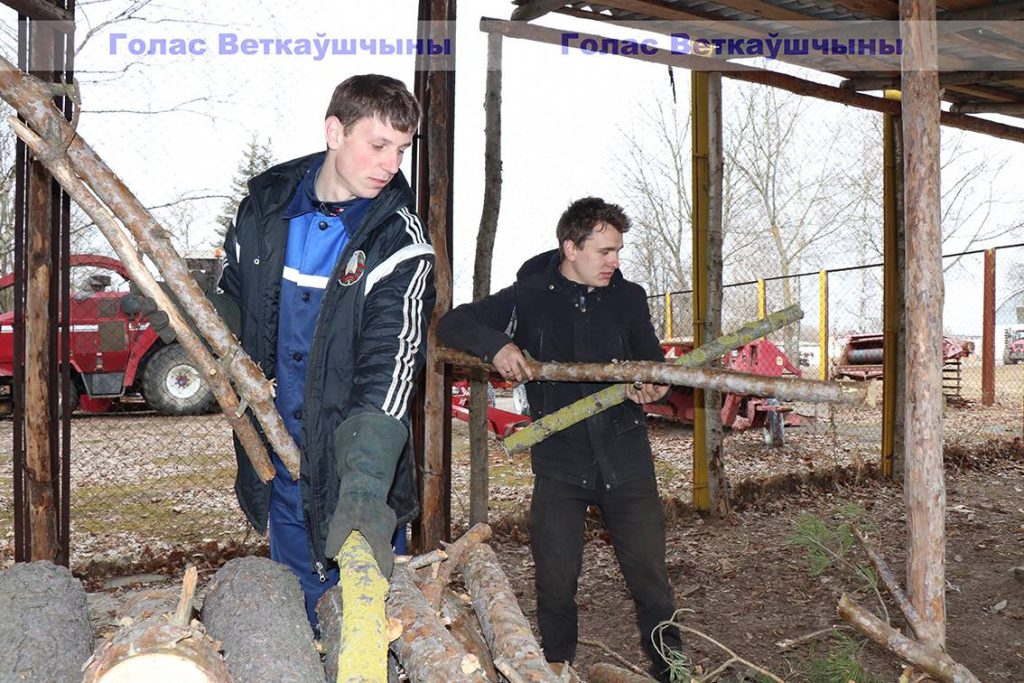img_0016-1024x683 Коллективы организаций наводили порядок на городских улицах
