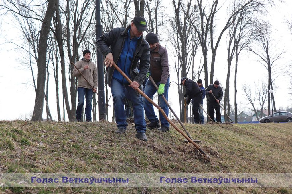 img_9953-1024x683 Акватории водных объектов города выглядят ухоженно. И всё благодаря труду ветковчан
