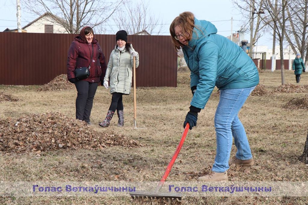 img_9971-1024x683 Акватории водных объектов города выглядят ухоженно. И всё благодаря труду ветковчан