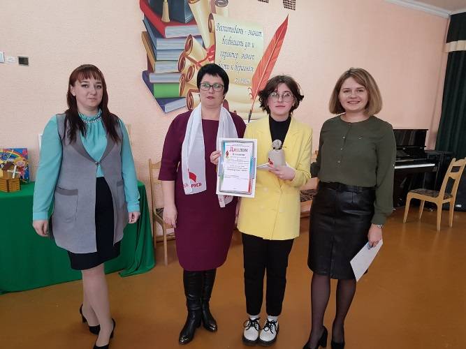 pioneri В Ветковском районе выбрали пионера года