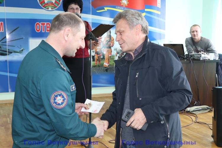 img_0921 В Ветковском РОЧС сегодня чествовали ветеранов органов и подразделений по чрезвычайным ситуациям