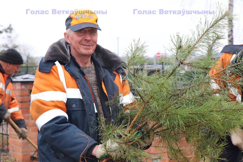 img_1221-1024x683 В первую очередь субботник предполагает наведение санитарного порядка на городских пустырях и окраинах, так ка центр и улицы наших населённых пунктов в порядке поддерживаются всегда