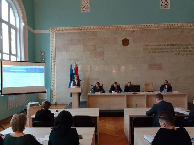 img_20220406_112338 В Гомеле представители средств массовой информации и власти встретились, чтобы уточнить механизмы эффективного взаимодействия, обсудить вопросы государственной информационной политики и поделиться опытом работы в современном интернет-пространстве
