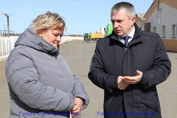 vetkovski_raion_krupko_xalch_14_04-8 Сегодня губернатор области Иван Крупко посетил наш район, чтобы ещё ближе узнать, чем живут Ветковщина и ветковчане
