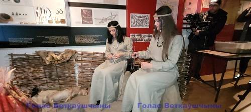 8 Речица. "Вытоки". Участники пресс-тура переместились из музея на улицы города