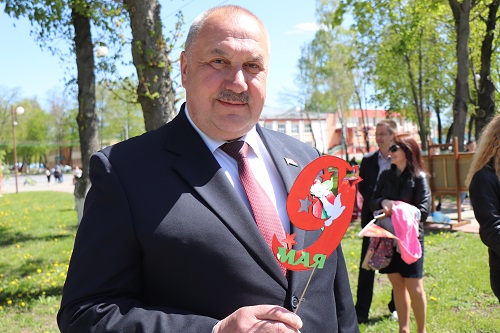 img_3084 Тематические подворья «А на войне как на войне» организовали коллективы учреждений и предприятий района