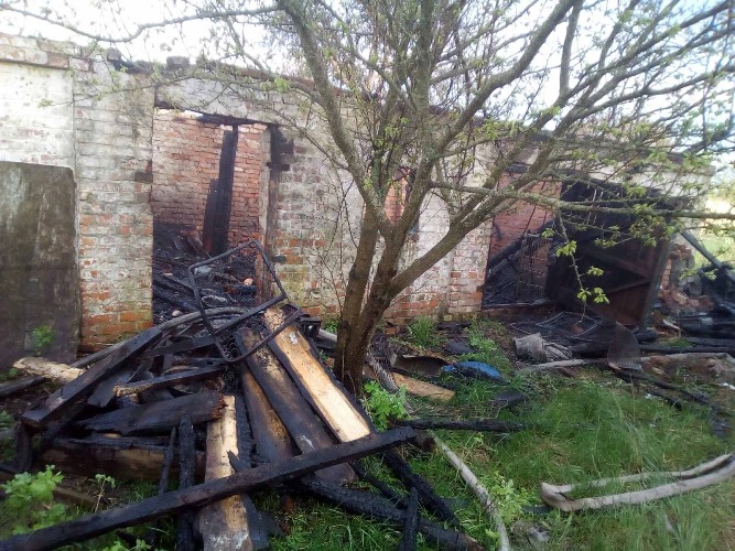 img_7651 Удар молнии обернулся пожаром