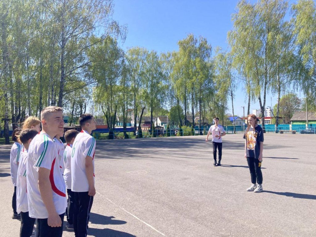 photo_2022-05-11_16-57-27-3-1024x768 Сегодня в городской школе прошёл районный слёт клубов спасателей-пожарных