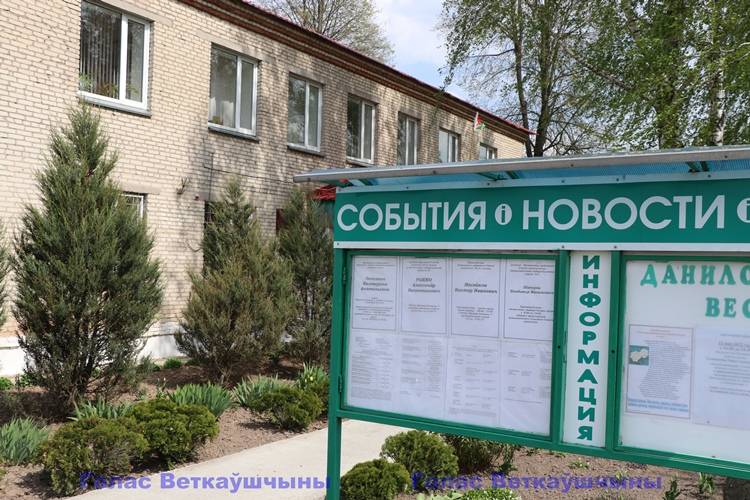 vetkovski_raion_den_soveta_danilovichi_13_05-3 В рамках Дня Совета председатель Ветковского райисполкома Павел Силивончик и прокурор района Роман Фурс провели приём граждан в Даниловичах