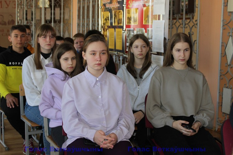 vetkovskij_raion_yrok-pamjati_04_05_3 Сегодня учащиеся городской школы посетили урок памяти «Нам этот мир завещано беречь»