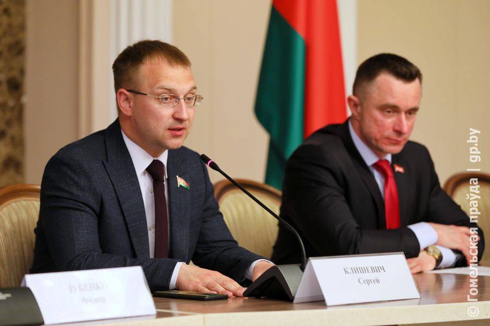 yabygi0od30uw7zzlff3h47qzd2ldewd Планируют учредить День партизан и подпольщиков: в Гомеле проходит первый в стране Форум патриотической молодёжи