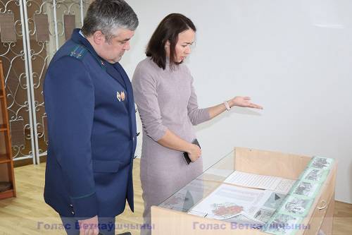 vetkovski_raion_genocid-1-5 В Международный день памяти жертв преступления геноцида прокурор Ветковского района Сергей Синицкий встретился с учащимися средней школы №1 г. Ветки им. А.А. Громыко