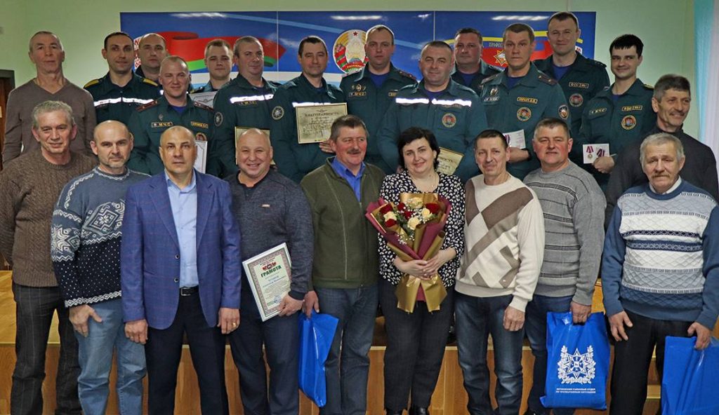 img_9064-1024x592 Спасателям вручили награды