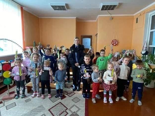 3-4 Сотрудники отделения ГАИ Ветковского РОВД провели профилактическую акцию "Безопасноть пешехода"