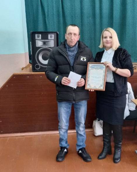 02 Наш животновод в ОАО "Дружба"
