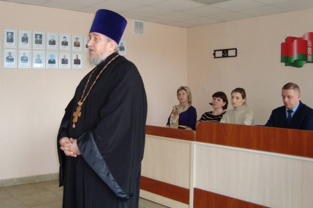 3-1-1024x682 Священник принял участие в республиканской профилактической акции «Дом без насилия»