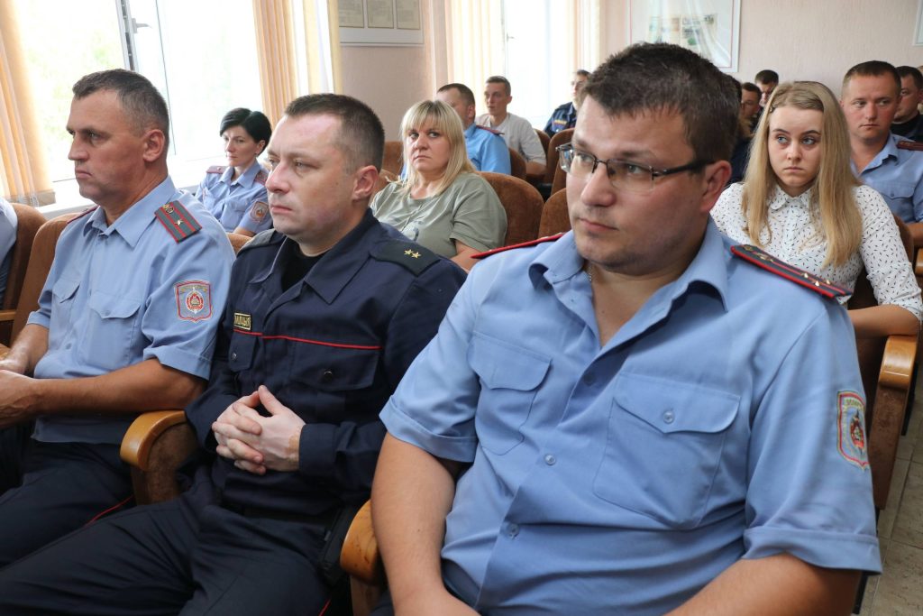 2-2-1024x683 В Ветковском РОВД прошёл единый день информирования