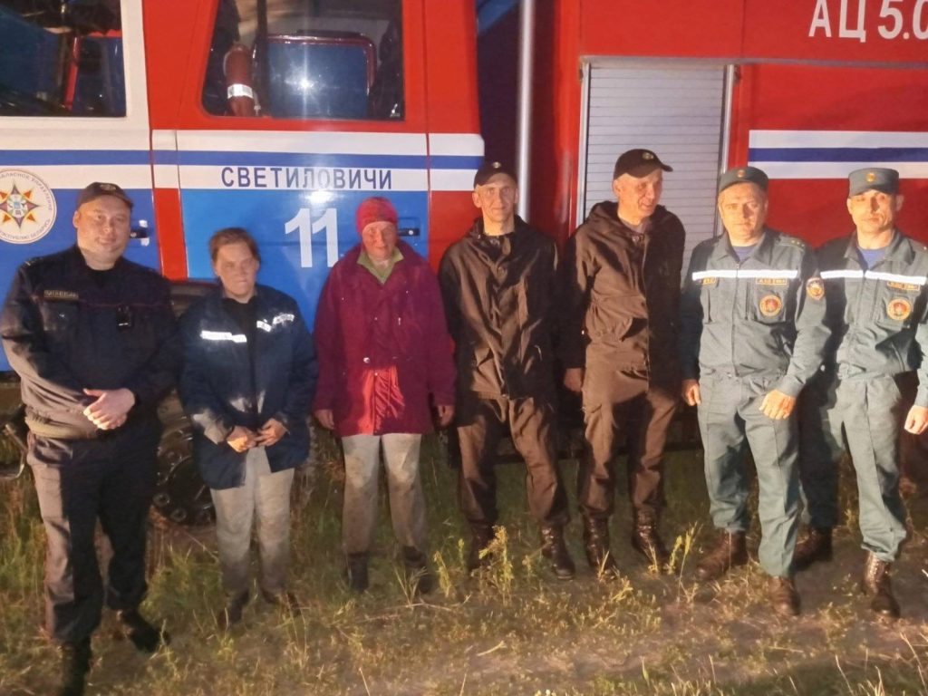 5-4-1024x768 Две женщины заблудились в лесах между Яново и Столбуном. На помощь им пришли спасатели