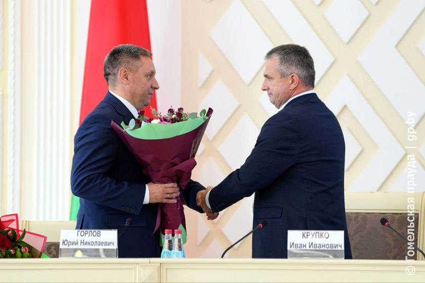 tfhb554scgdixh3a4cql8u5evrb03lhj «Все вопросы доворачивает до последней гайки»: нового помощника Президента – инспектора по Гомельский области представили местной вертикали власти