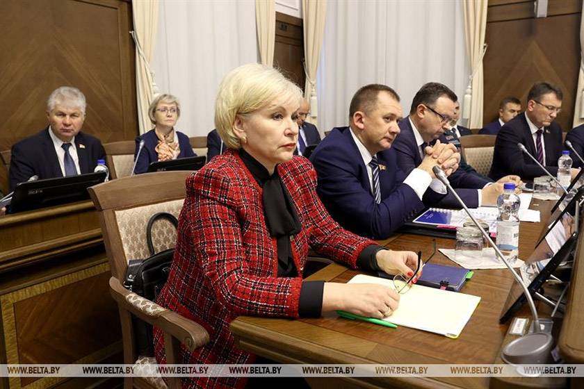 000022_5917224533c05f8a43258a520050b91b_772495 Роман Головченко о подготовке к юбилею Победы: молодёжь должна ощутить сопричастность к великой истории страны