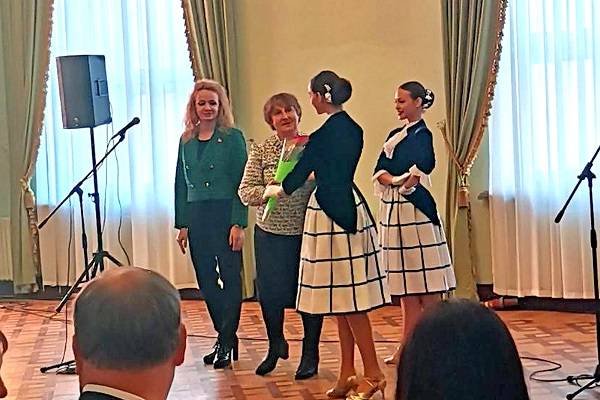 img_3658 Народного мастера Беларуси Людмилу Ковалёву наградили грамотой Министерства культуры