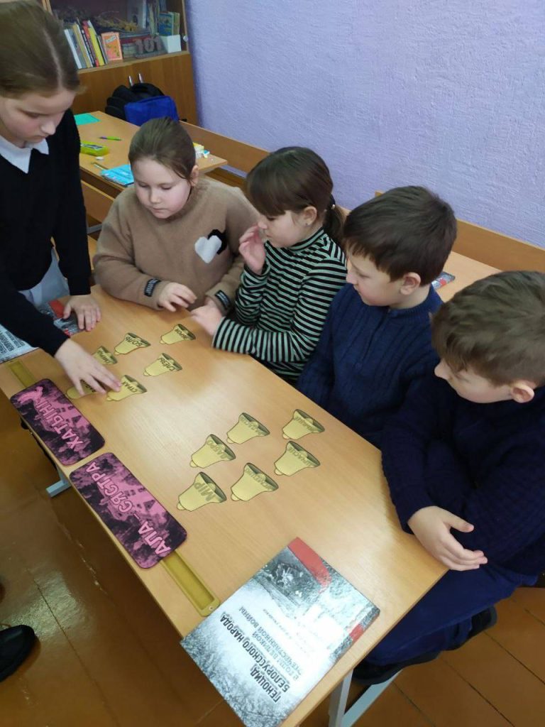 img-881601f65fb2e085efe847667a4f63c0-v-768x1024 В школах ветковского района пролшёл единый урок «Ола — сестра Хатыни»